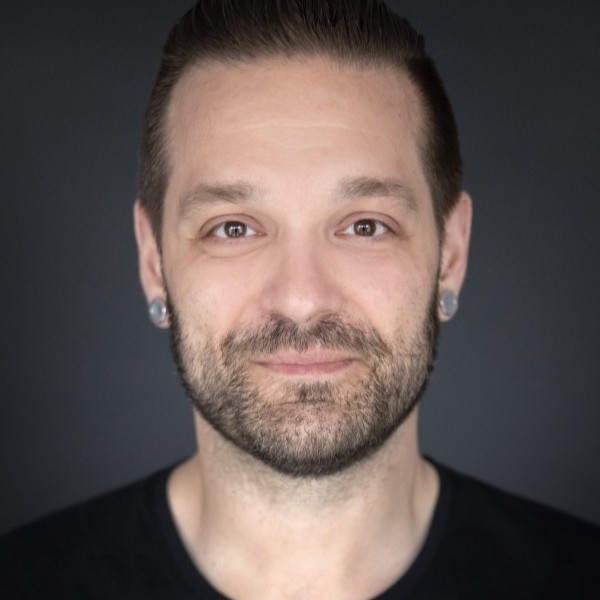 Chris Hana Chris Hana